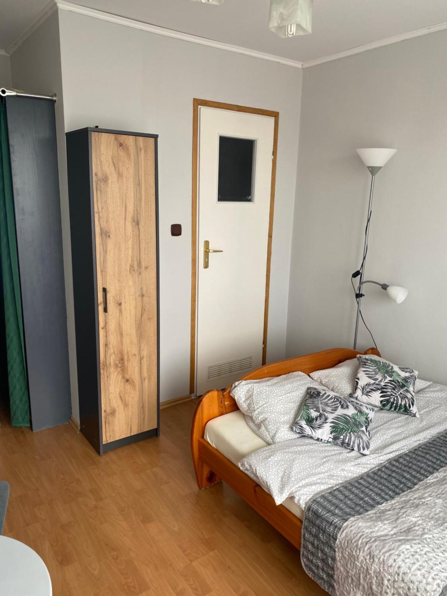 Ada - Pokoje Goscinne Leba Exteriér fotografie