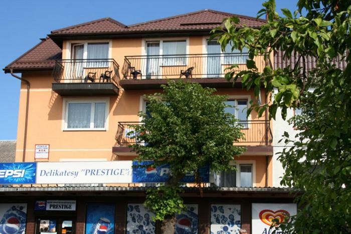 Ada - Pokoje Goscinne Leba Exteriér fotografie